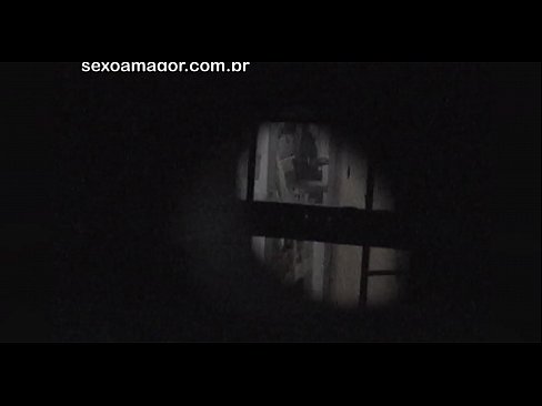 ❤️ Блонді таємно знімає на відео сусідський вуайерист, прихований за порожнистими цеглами ️❌ Анальне порно у нас uk.pornmega-com.ru ❤